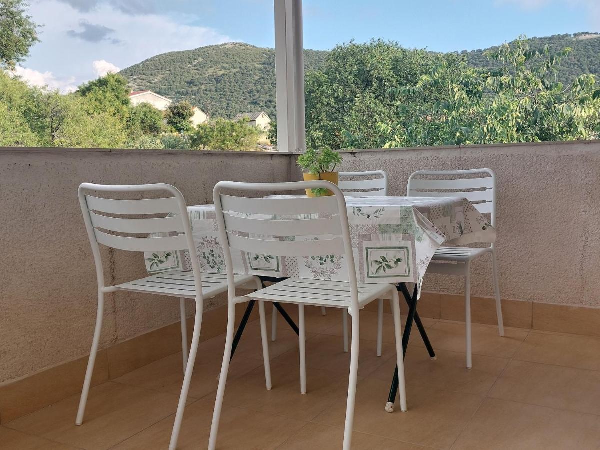 Apartment Dario Grebaštica Kültér fotó